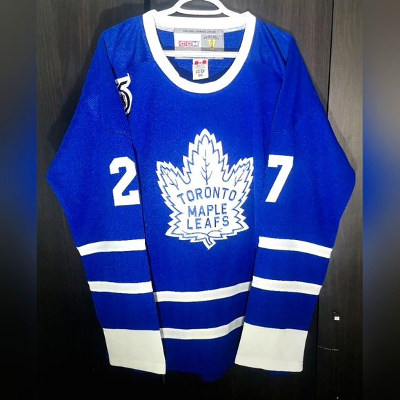 Toronto Maple Leafs - Picture 3 of 5